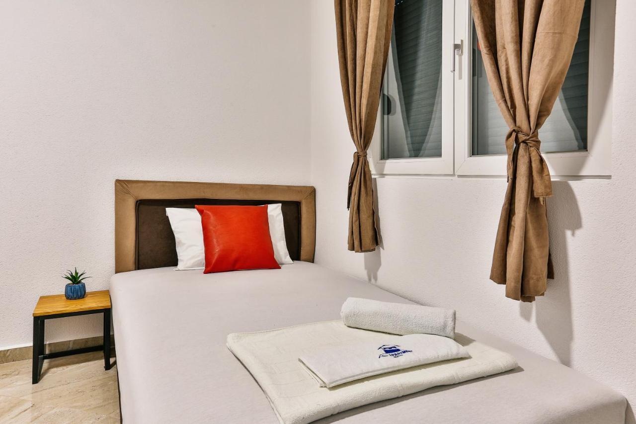 Zara Apartment Budva Luaran gambar