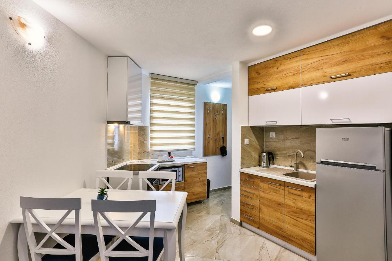 Zara Apartment Budva Luaran gambar